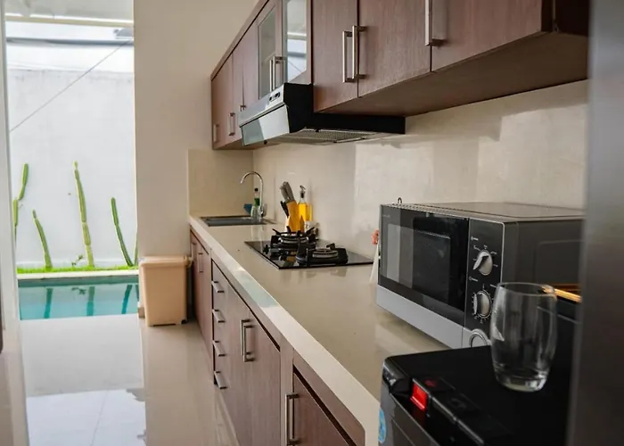 Akmali Basangkasa- 2 Bedrooms Villa Seminyak (Bali)