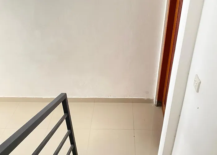 Villa Akmali Basangkasa- 2 Bedrooms